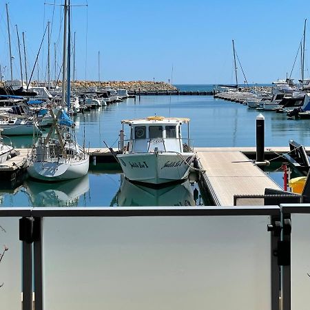 Mariner'S Cove ~ Luxe Waterfront Apartment Mindarie Esterno foto