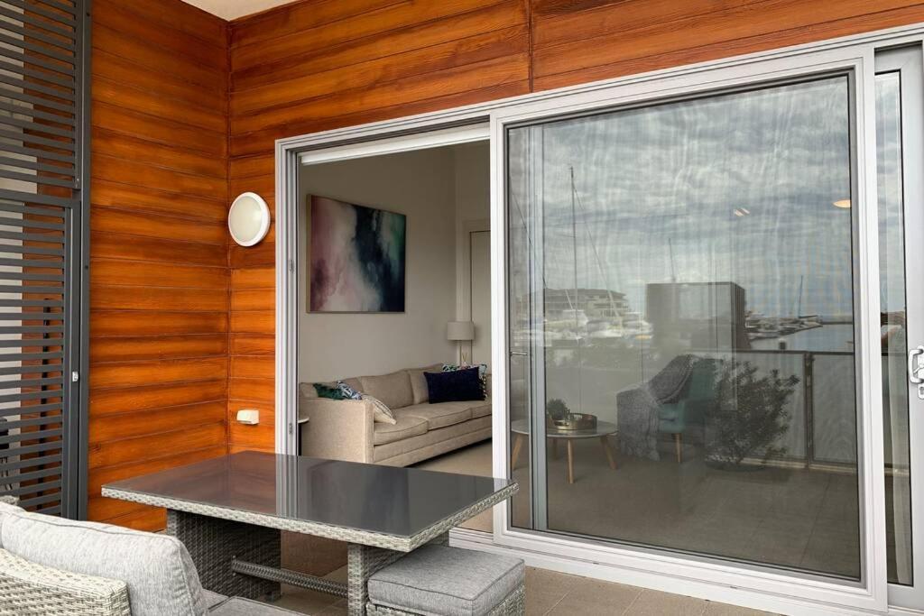 Mariner'S Cove ~ Luxe Waterfront Apartment Mindarie Esterno foto